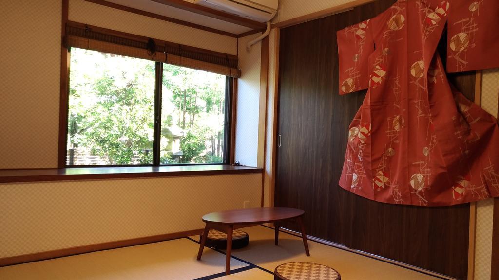 Kinkaku Hotel Kyoto Exterior photo